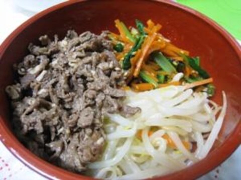 給食の味、ビビンバ丼